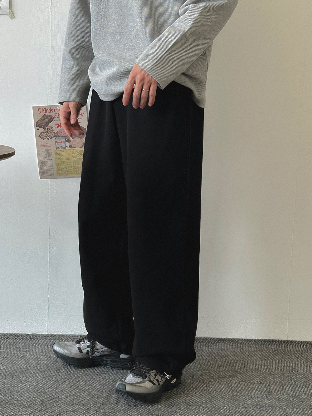 코트 모델 착용 이미지-S1L49