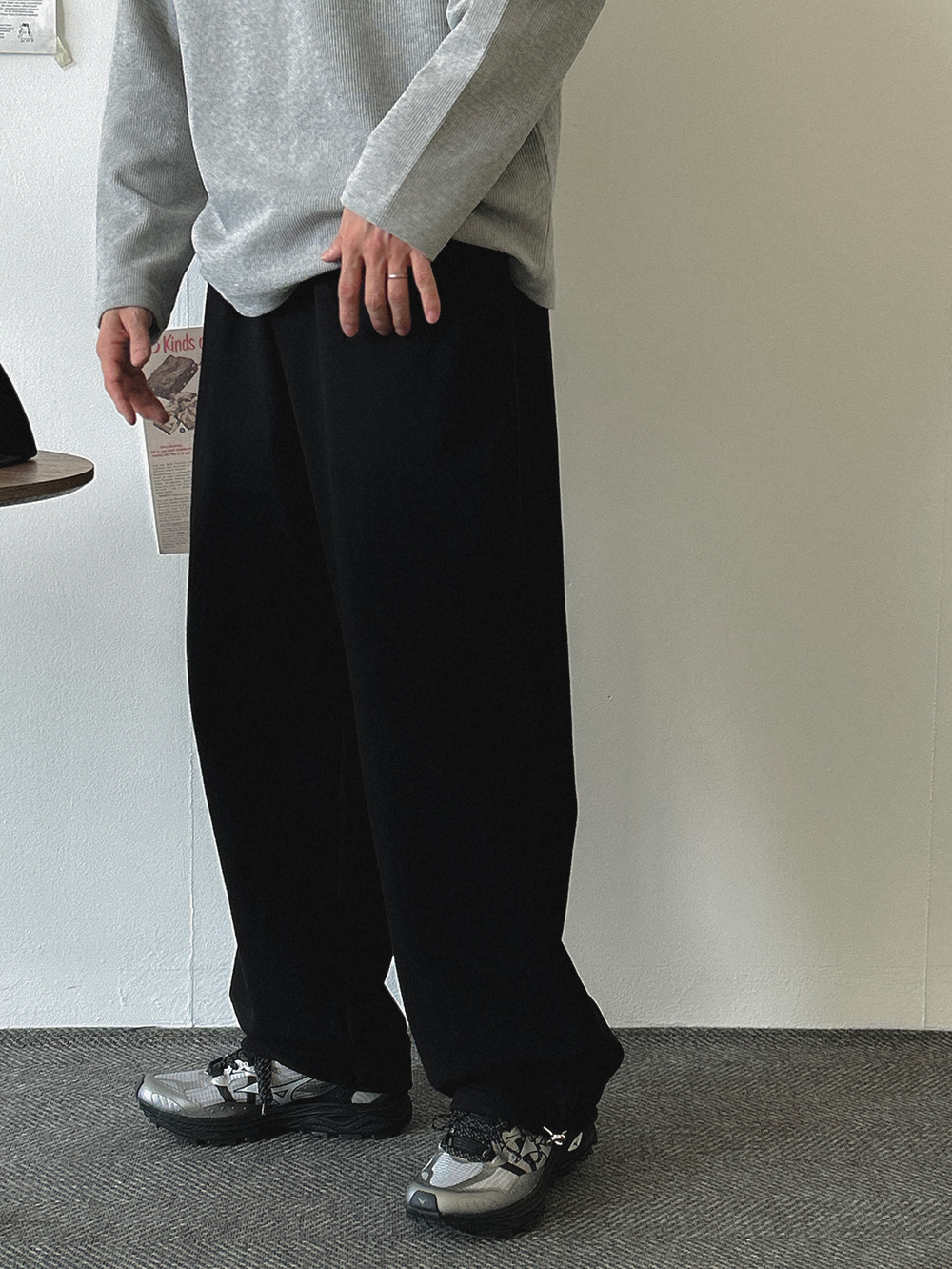 코트 모델 착용 이미지-S1L47