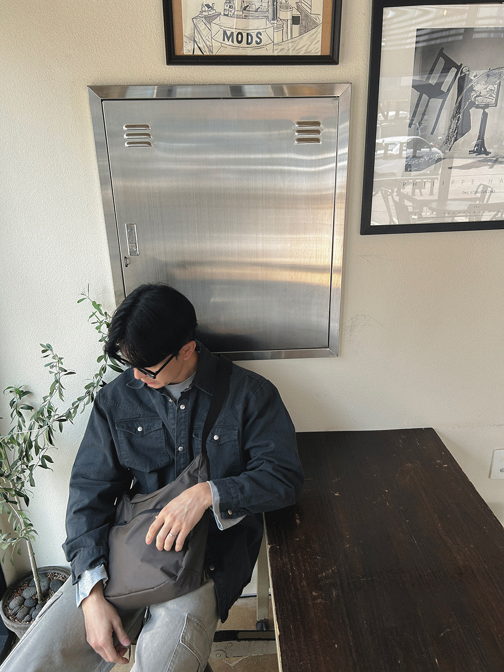 악세사리 모델 착용 이미지-S4L3