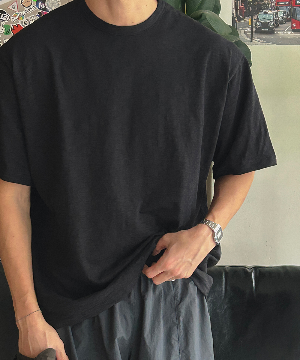 반팔 티셔츠 모델 착용 이미지-S1L33