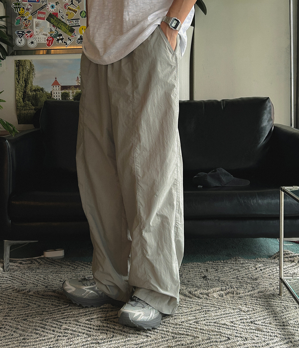 반팔 티셔츠 모델 착용 이미지-S1L94