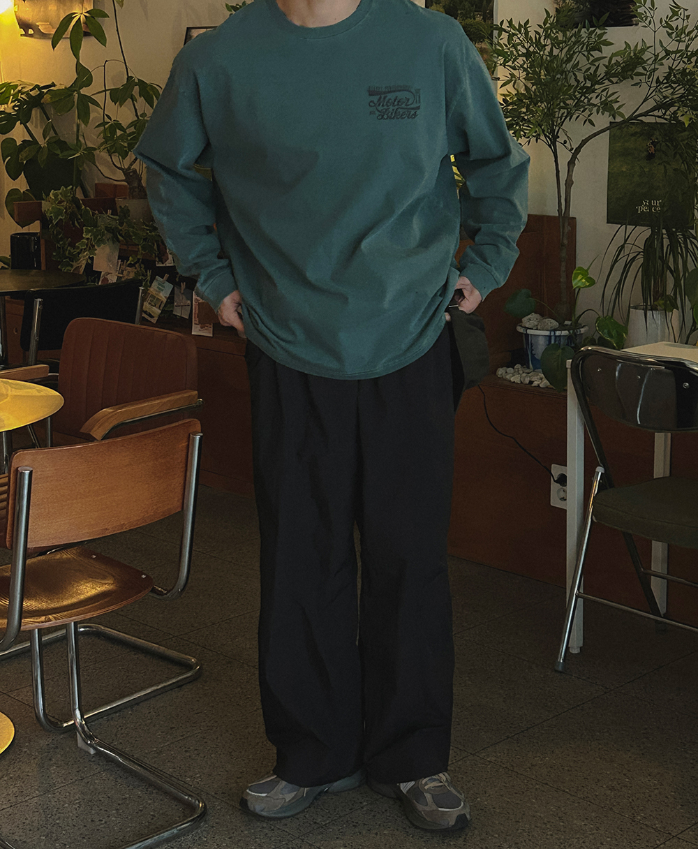 반팔 티셔츠 모델 착용 이미지-S1L74