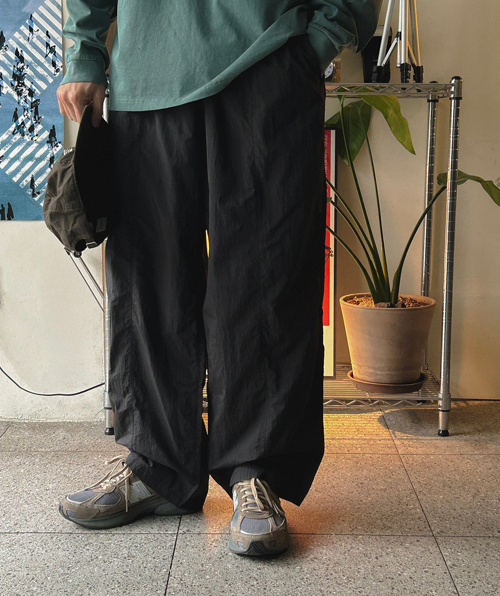 반팔 티셔츠 모델 착용 이미지-S1L63