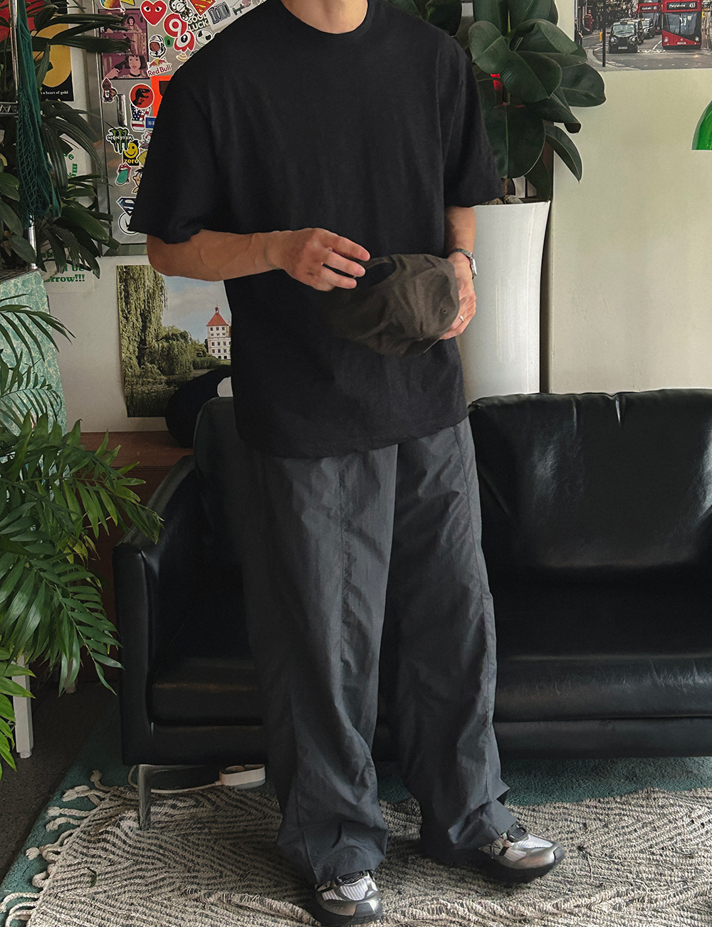 반팔 티셔츠 모델 착용 이미지-S1L34