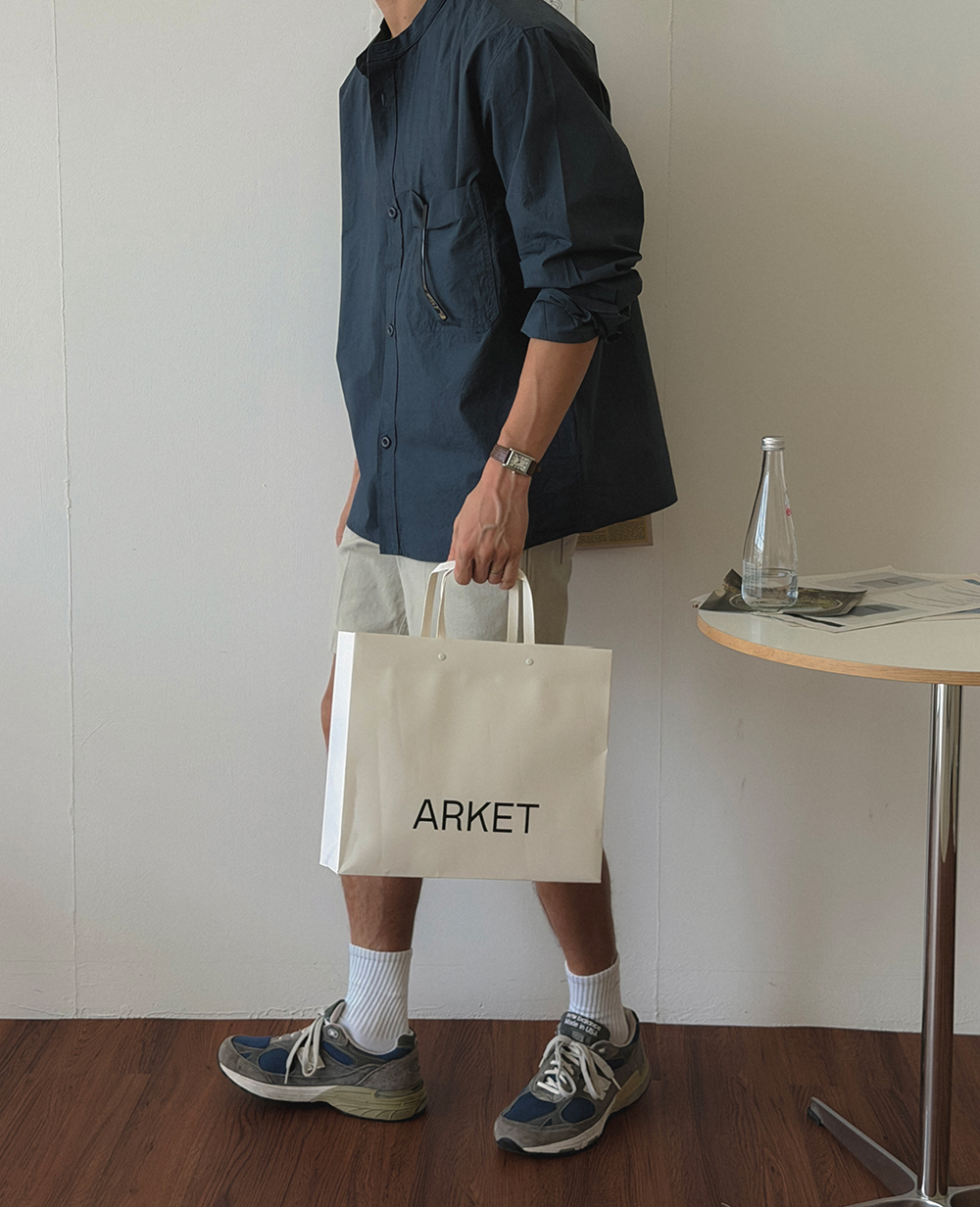 반바지 모델 착용 이미지-S1L67