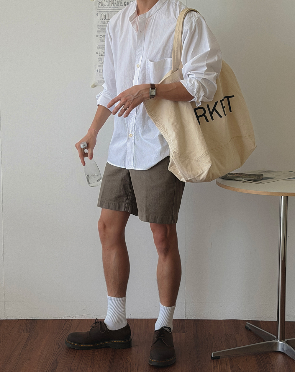 반바지 모델 착용 이미지-S1L20