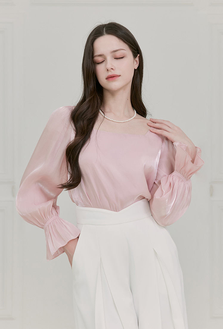 Daisy Satin Square-neck Blouse (Pink)
