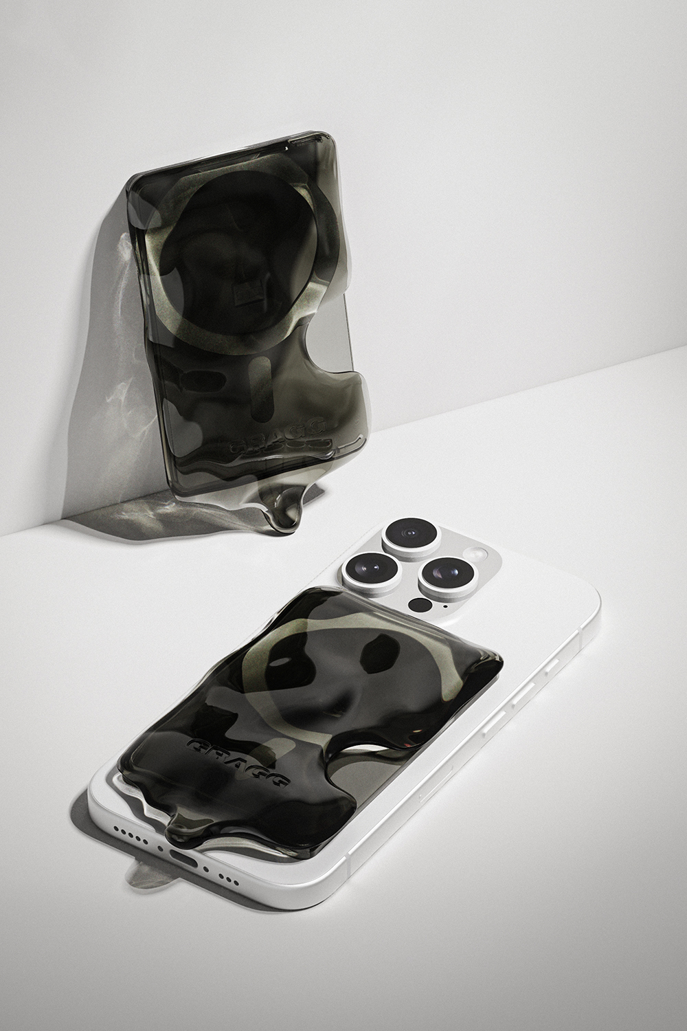 DOUBLE LAYERS MAGSAFE CARD SLOT - CLEAR BLACK - GRAGG