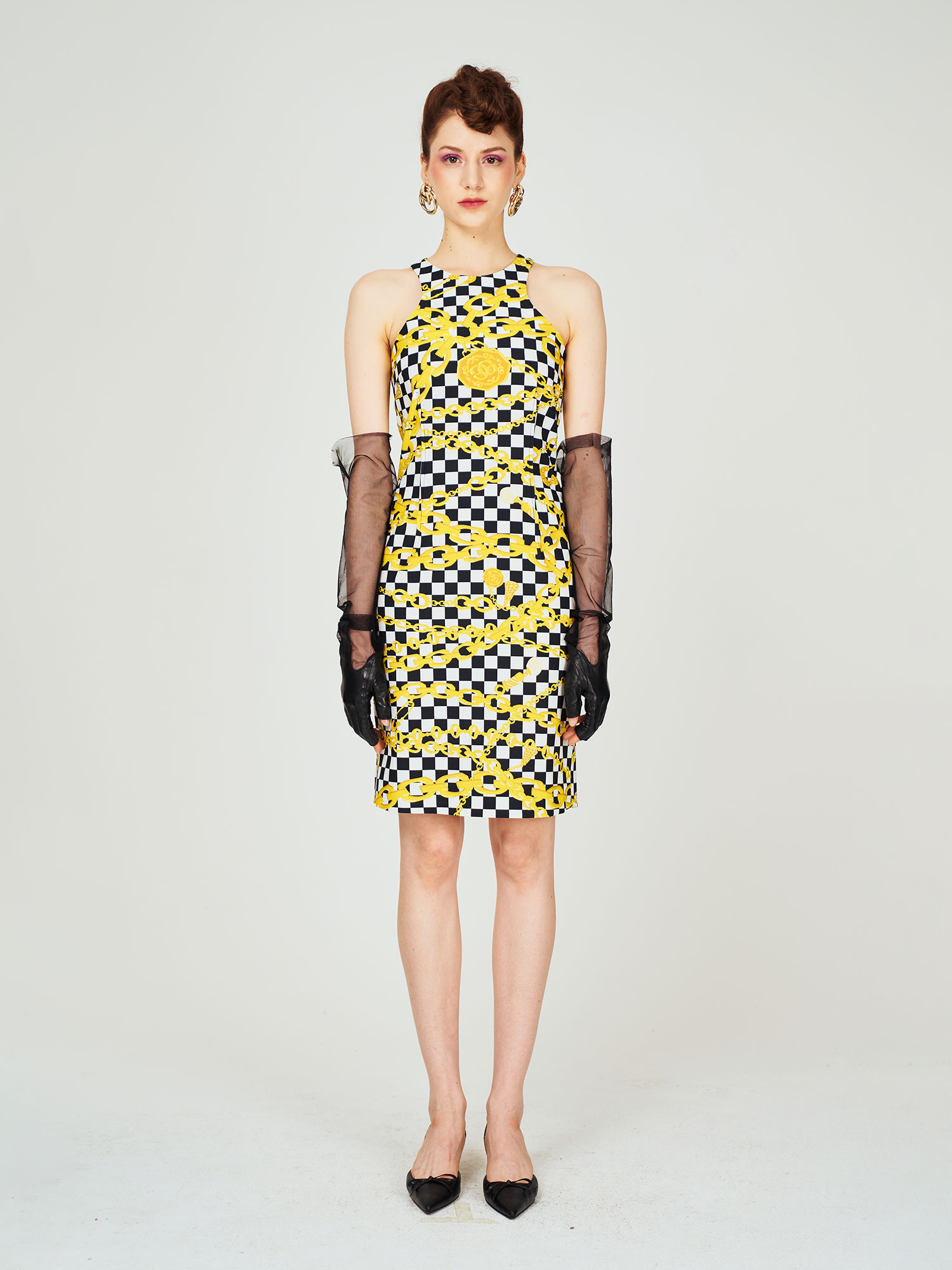 CHECKER BOARD CHAIN  WITH RUPPLE BACK DRESS