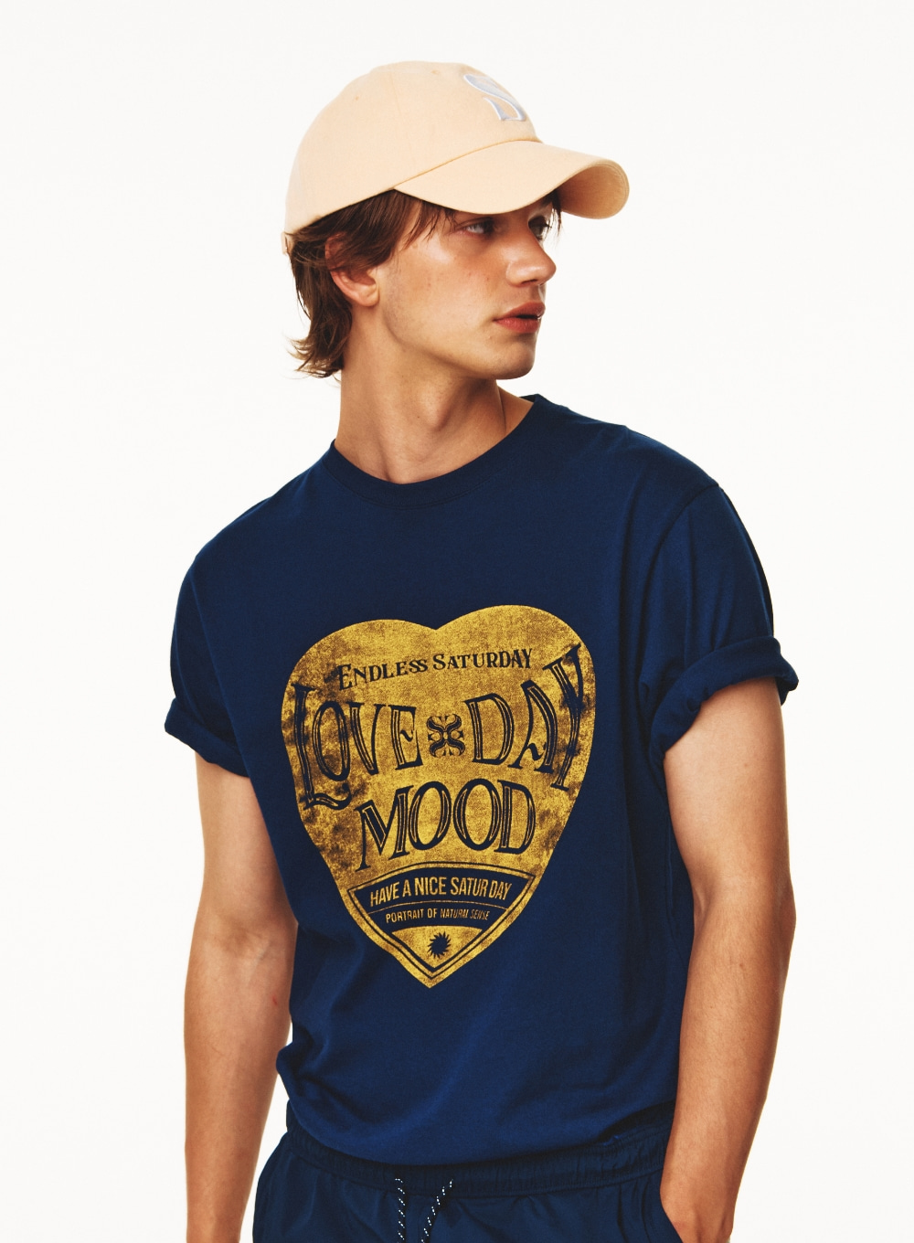 SATUR | 세터 | 세터데이 레트로 무드 그래픽 반팔 티셔츠 차콜 블루
