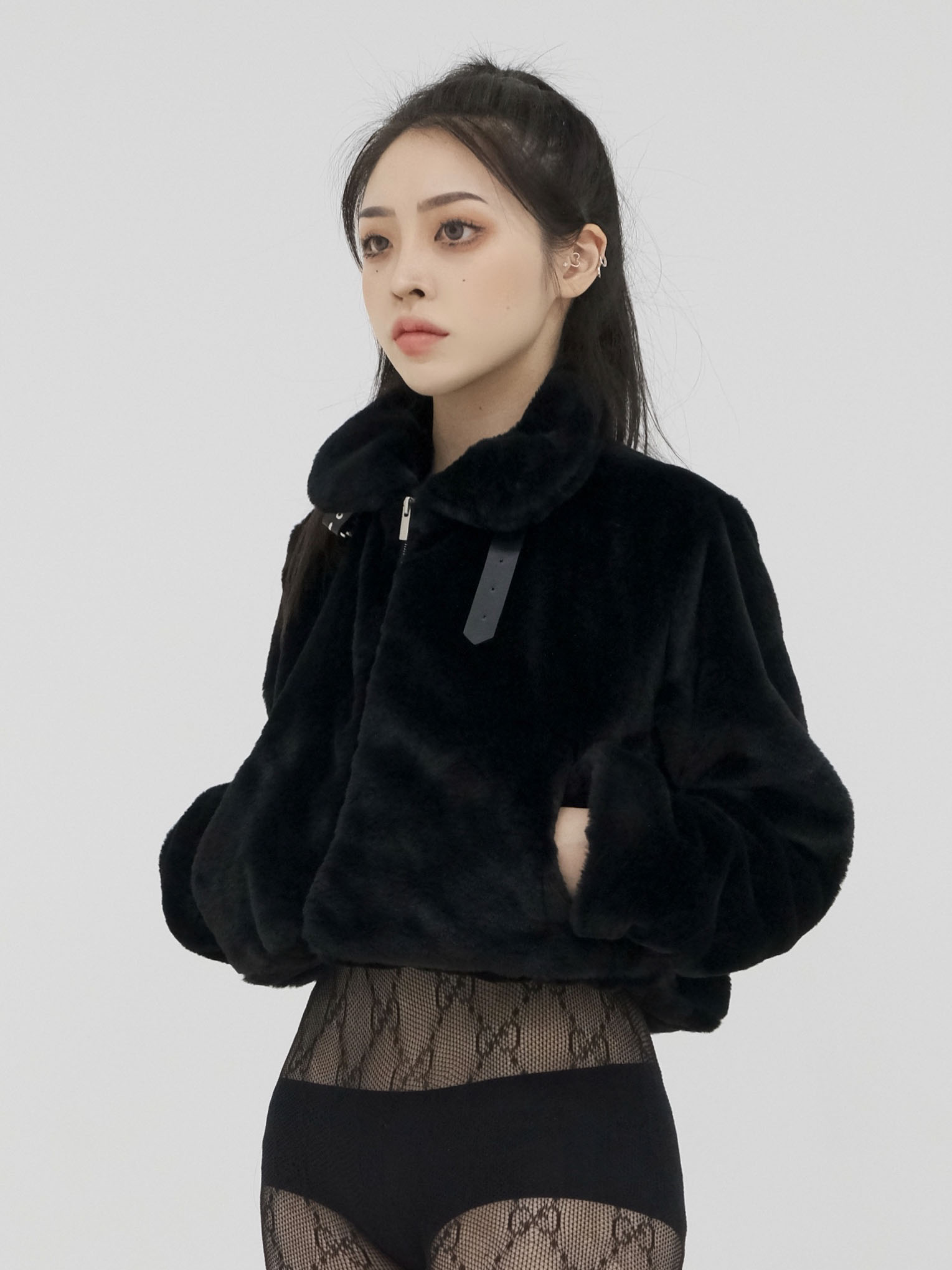 [PRE-ORDER] [ODOR MADE] Black fur jacket (*주문 후 최소 3주 소요)