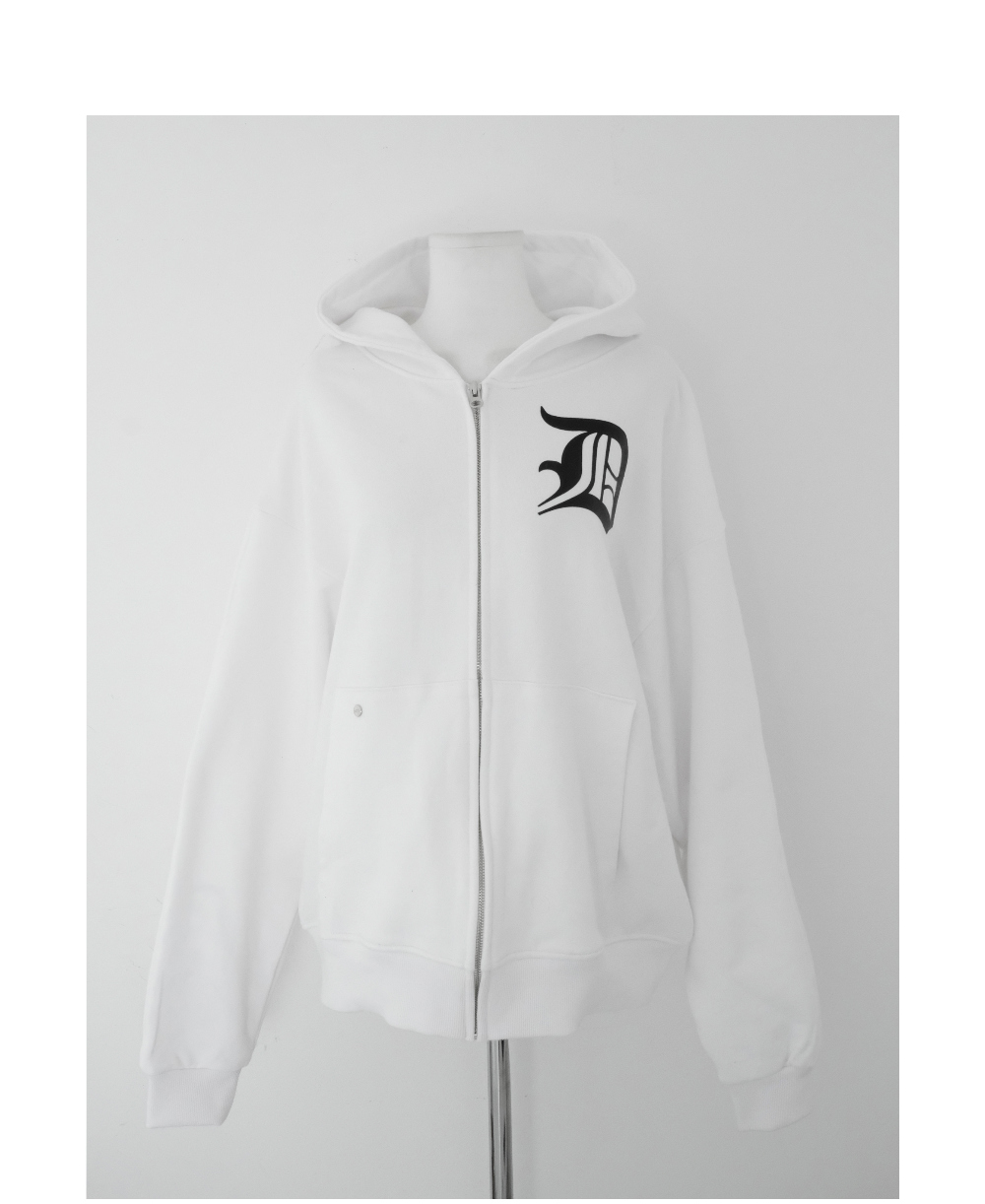 jacket white color image-S4L3