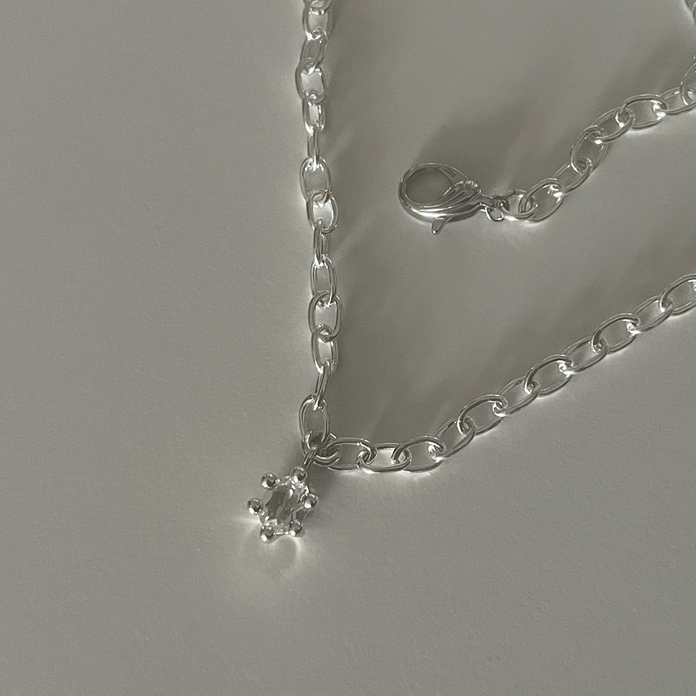 하이메 bold chain white quartz necklace