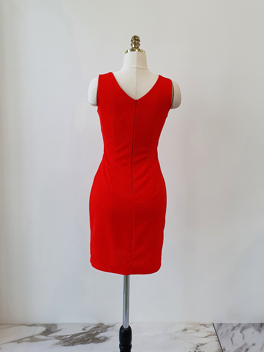 连衣裙 red 彩色图像-S1L18