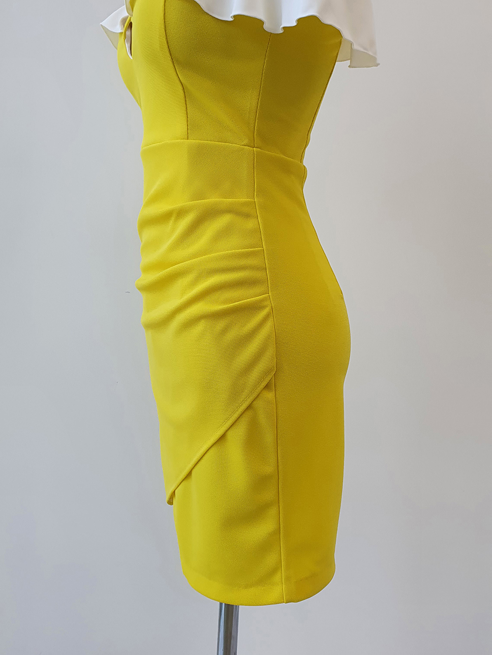 드레스 옐로우 색상 이미지-S1L17