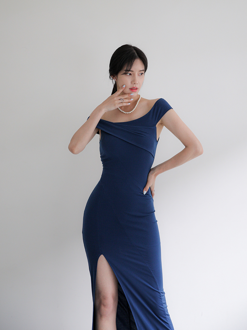 ドレス モデル画像-S1L19