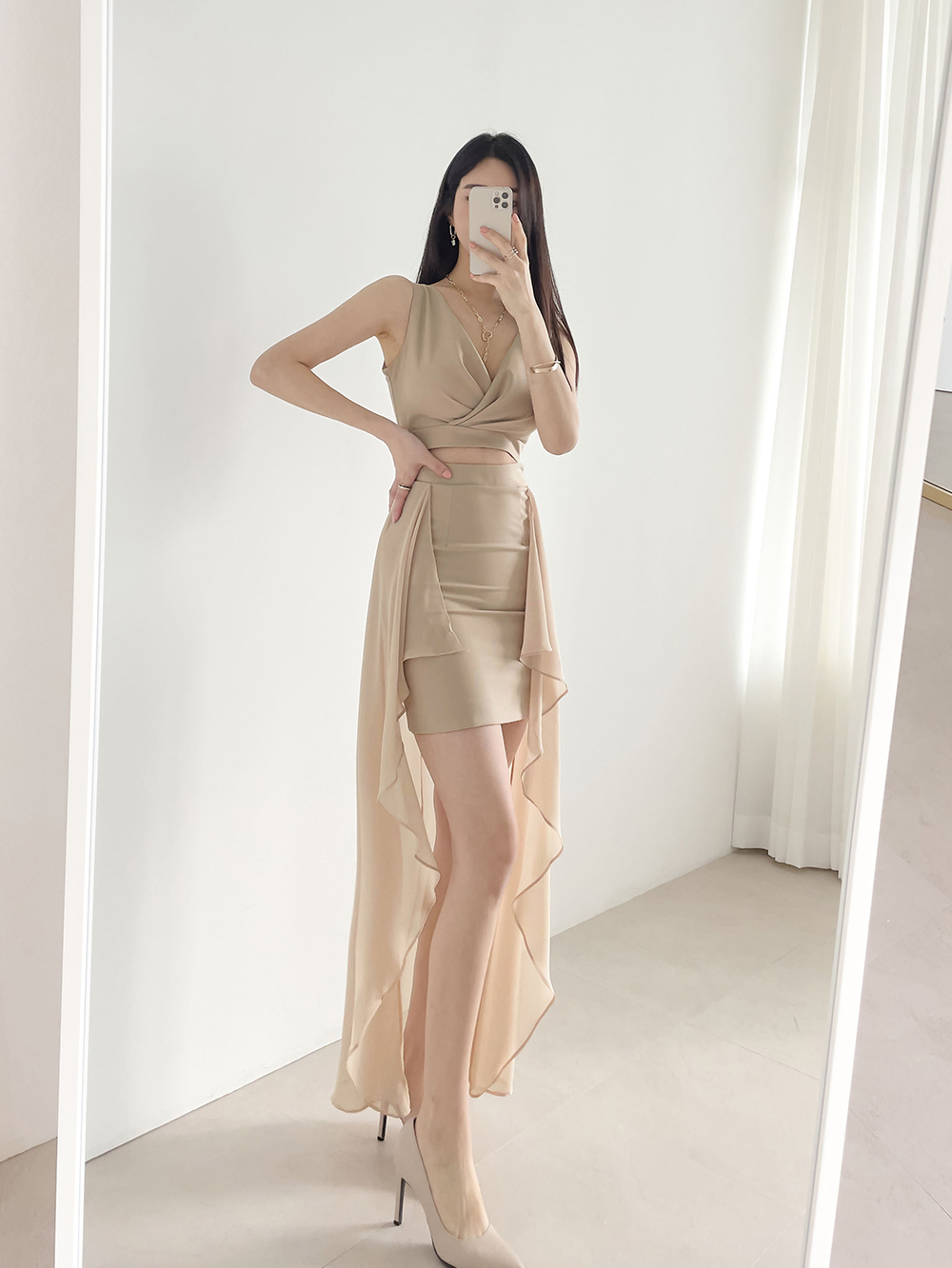 ドレス モデル画像-S1L20