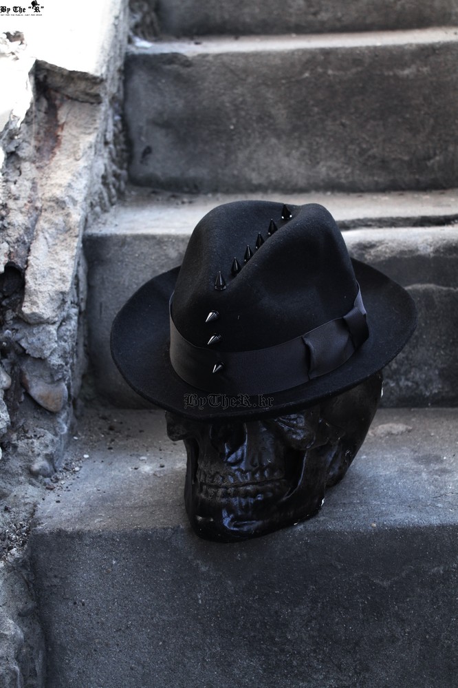 ByTheR Mohican Style Black Studded Custom Detail Fedora Hat