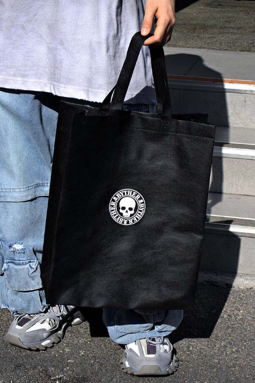 ByTheRByTheR mini logo shopper bag