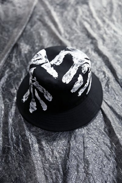 ByTheR Custom Hand Painting Cotton Bucket Hat Black