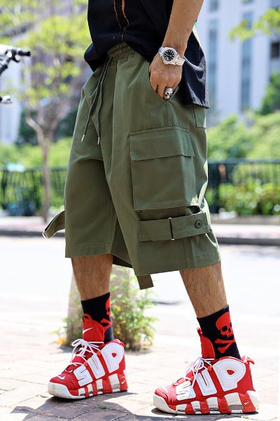Ankle Velcro Wide Cargo Shorts