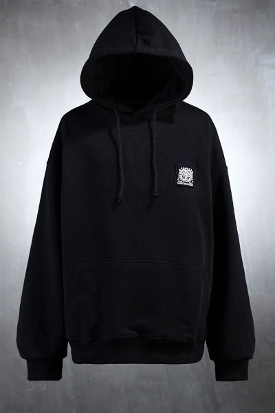 Mukha Square Embroidered Patch Loose Hoodie