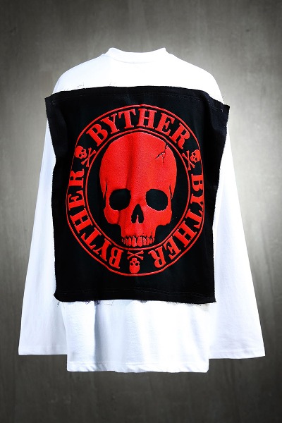 ByTheR Embossed Print Black Canvas Patch Long Sleeve Tee White