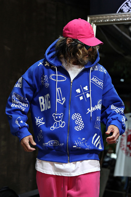 Graffiti loose fit double-sided hooded zip-up