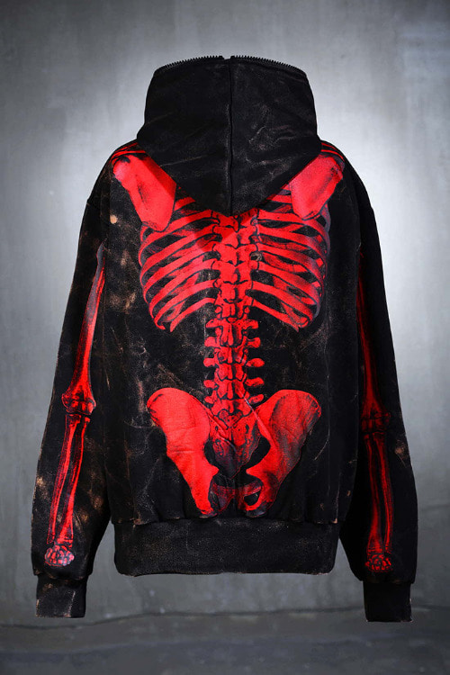 ByTheR Bone X-ray Printing Rough Bleach Hooded Zip-up