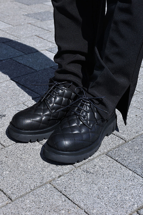 quilted detail derby shoes
