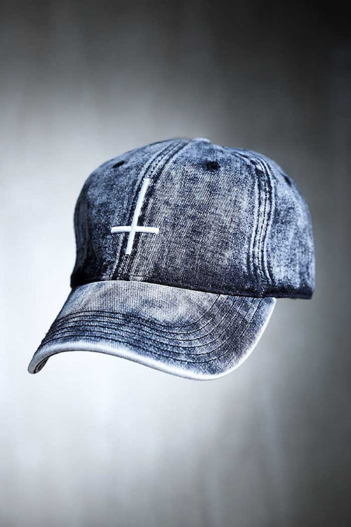 ByTheRProjectR Cross Embroidery Pigment Washing Ball Cap White