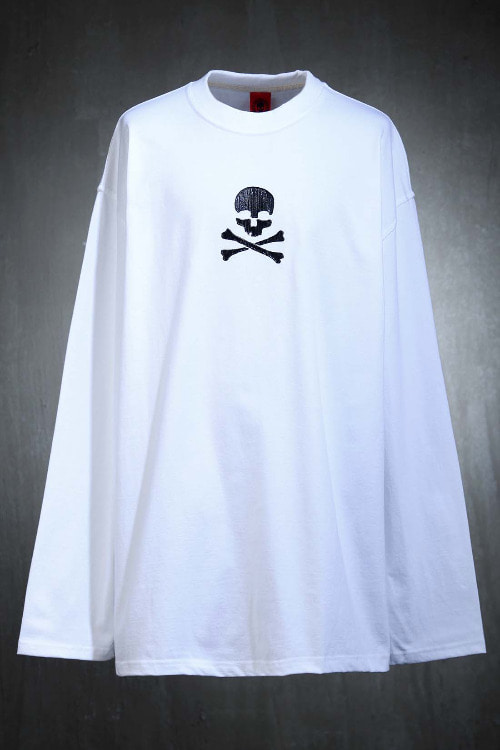 ByTheR Center Skull Bold Painting T-Shirt Whitez