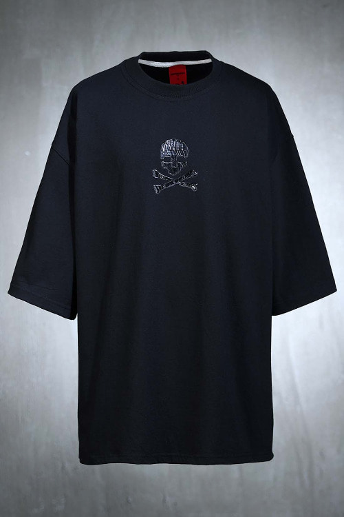 ByTheR Center Skull Bold Painting Short Sleeve T-Shirt All Black