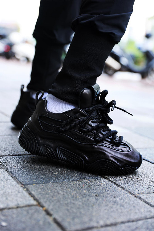 double string wave chunky sneakers