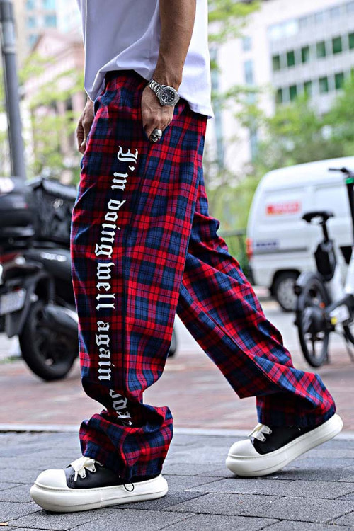Lettering checked wide pants