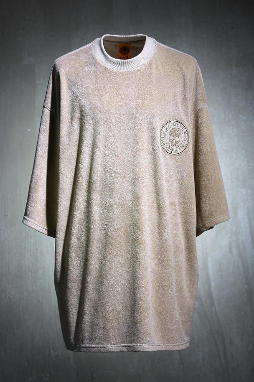 ByTheRByTheR Logo Embroidered Towel Loose Fit Short Sleeve Tee Beige