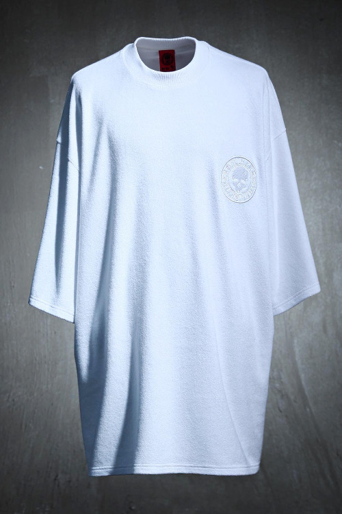 ByTheR Logo Embroidered Towel Loose Fit Short Sleeve Tee White