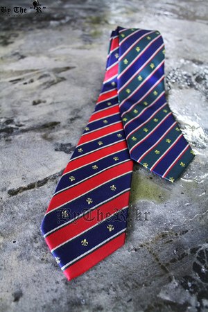 经典配色斜条纹领带