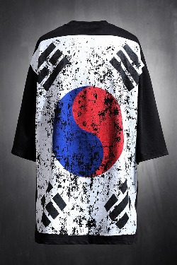ByTheRByTheR Korean Taegeukgi Flag Loose Fit Short Sleeve Tee Black