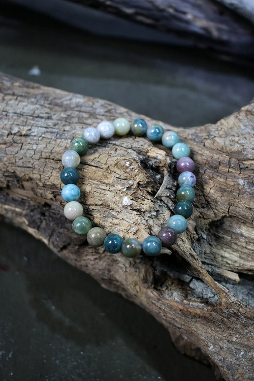 ByTheRrainbow green bead beads bracelet