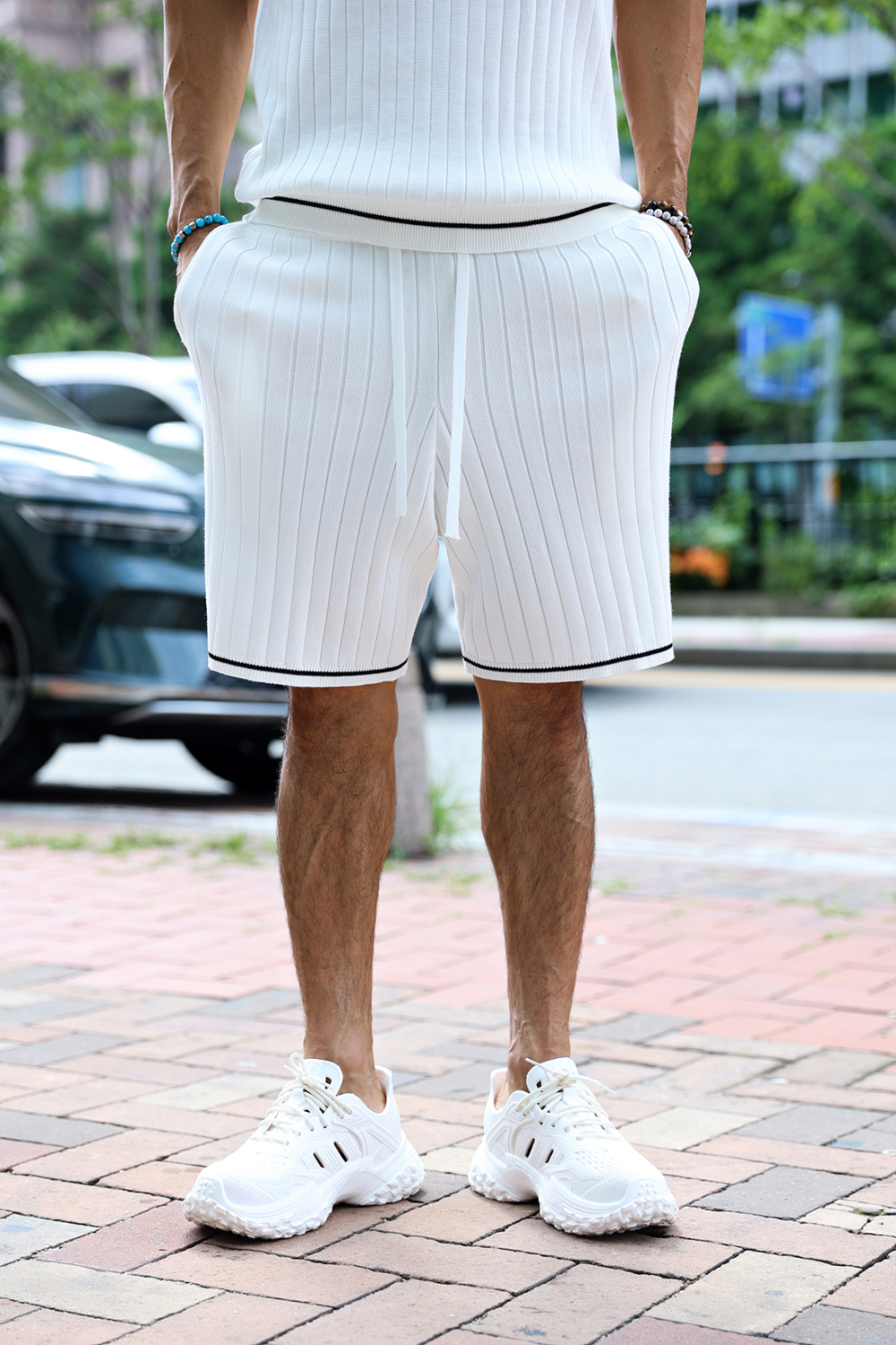 미니 스커트 모델 착용 이미지-S16L3