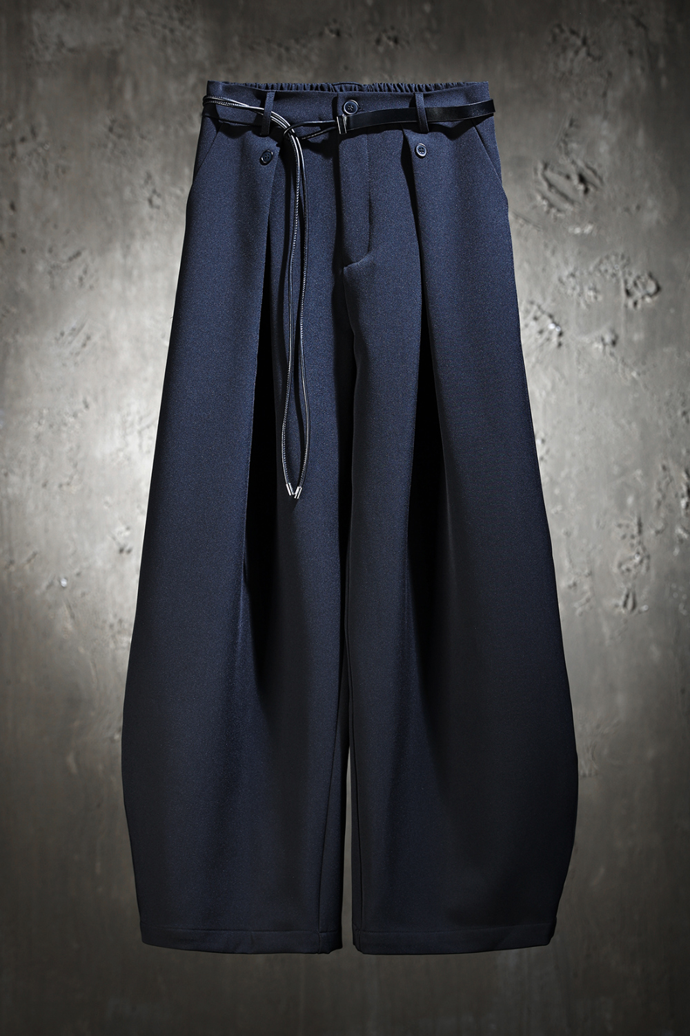 褲子 charcoal 彩色圖像-S22L1