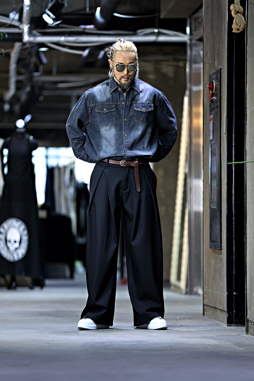 褲子 模特穿著形象-S22L12