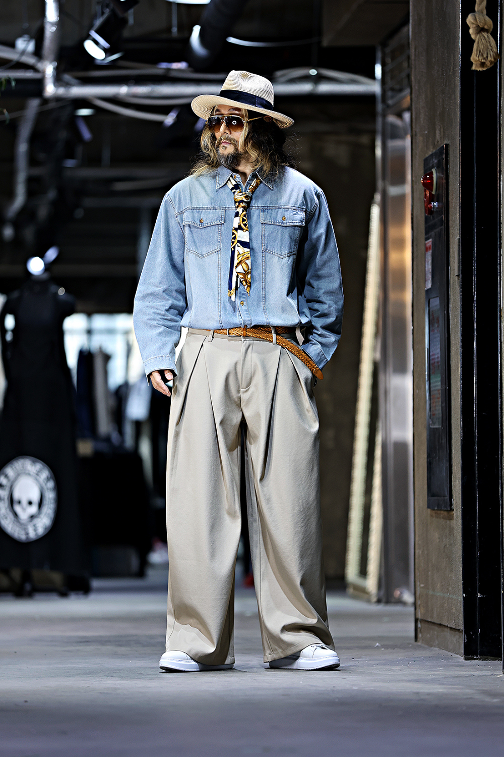 褲子 模特穿著形象-S22L7