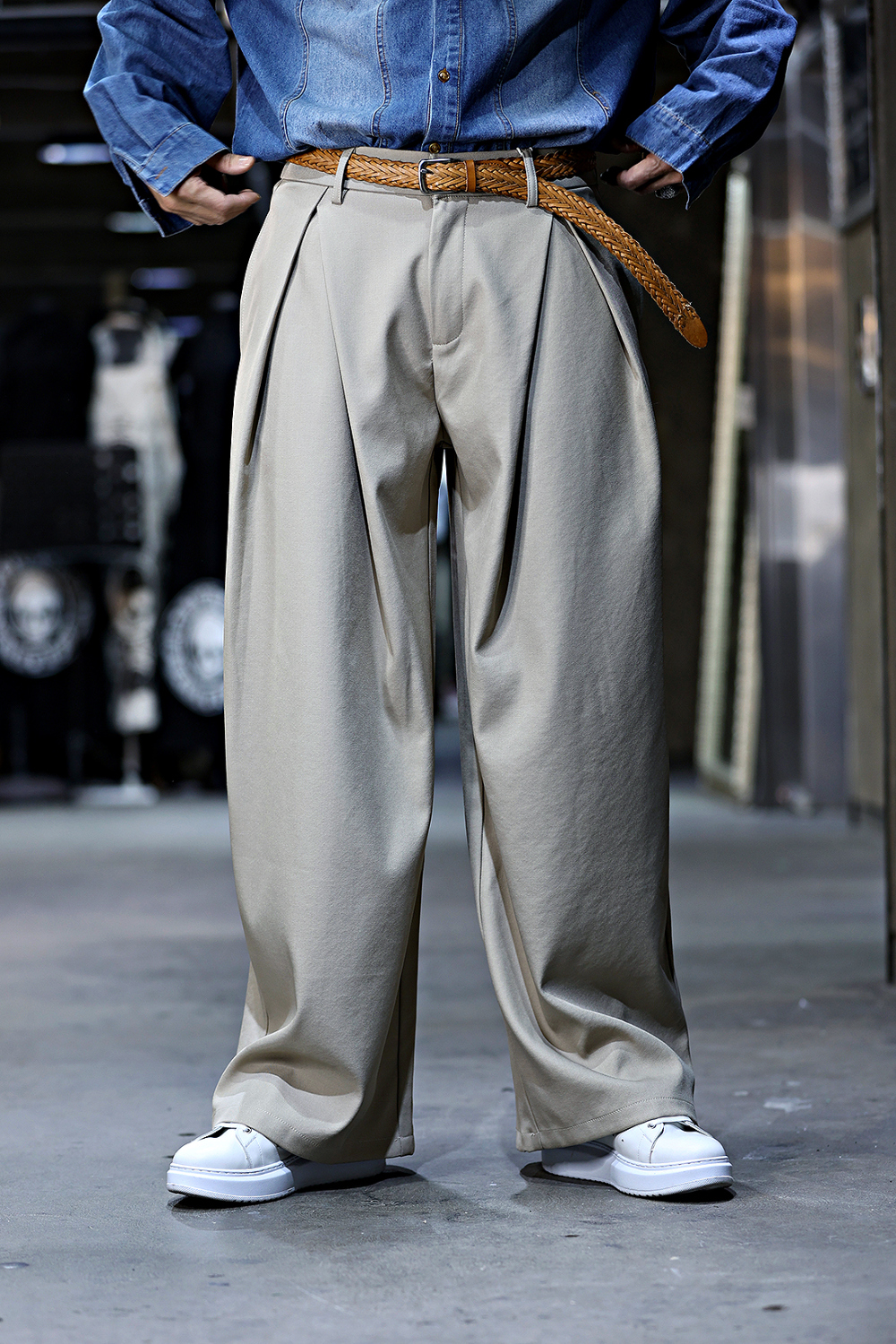 褲子 模特穿著形象-S22L2