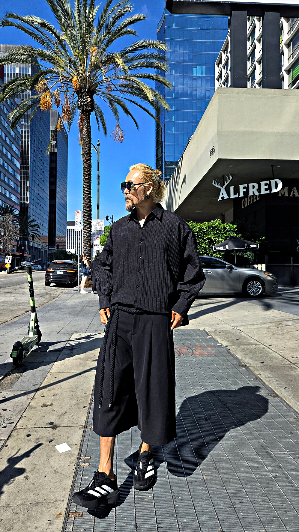 短褲 模特穿著形象-S27L11