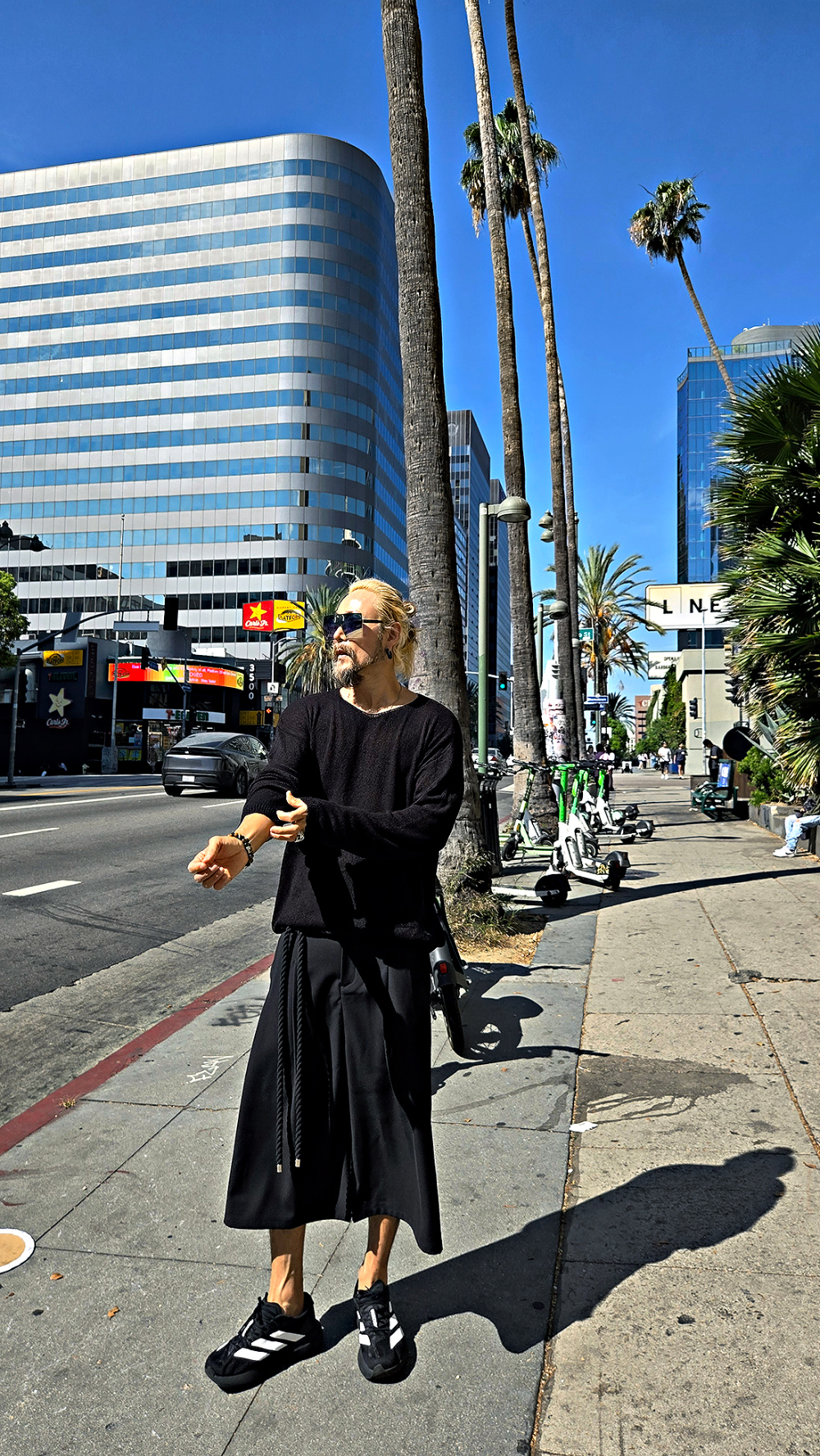 長袖 模特穿著形象-S22L3