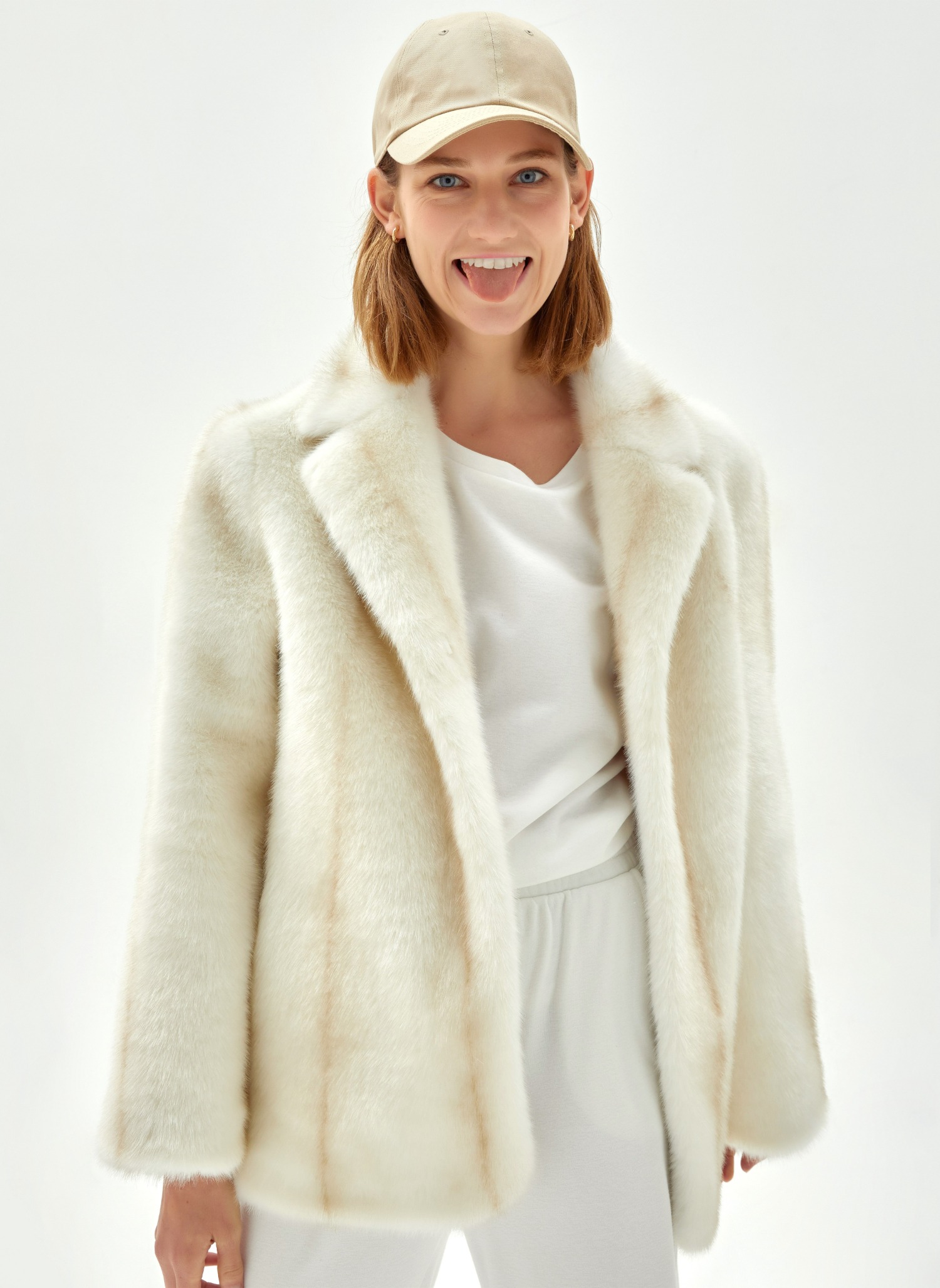 Jennie eco fur mustang jacket ivory