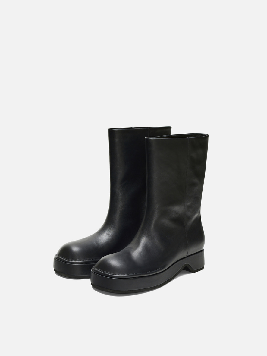 Hoof ankle boots Black,로서울