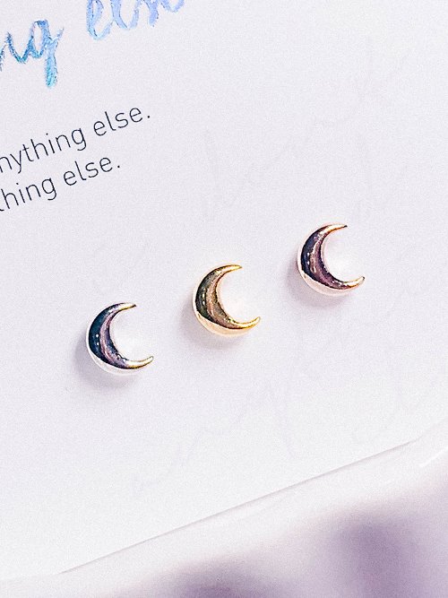 Piece of the Moon Piercing/Earring